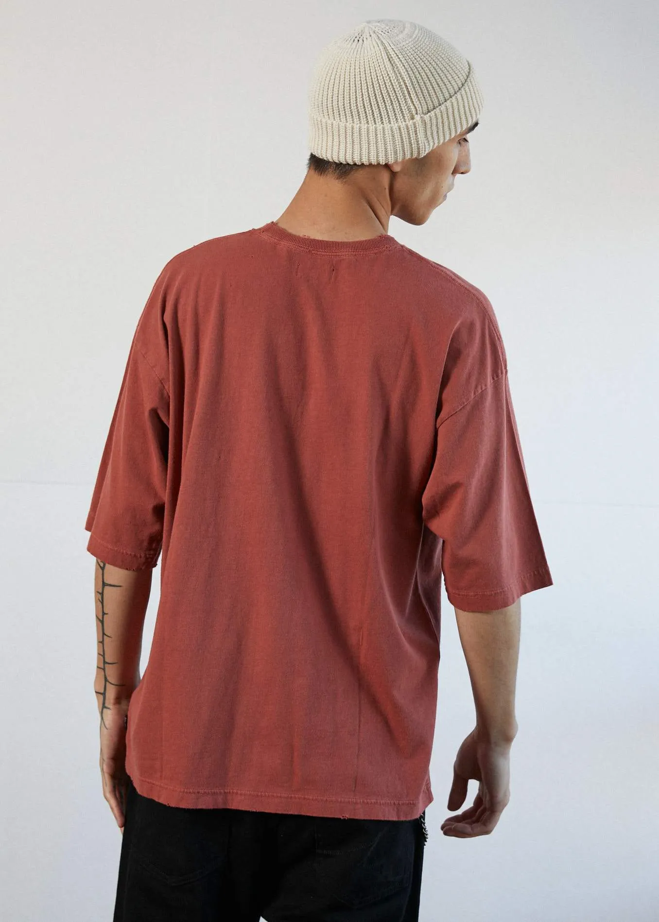 Afends Mens Distressed - Oversized Tee - Brick