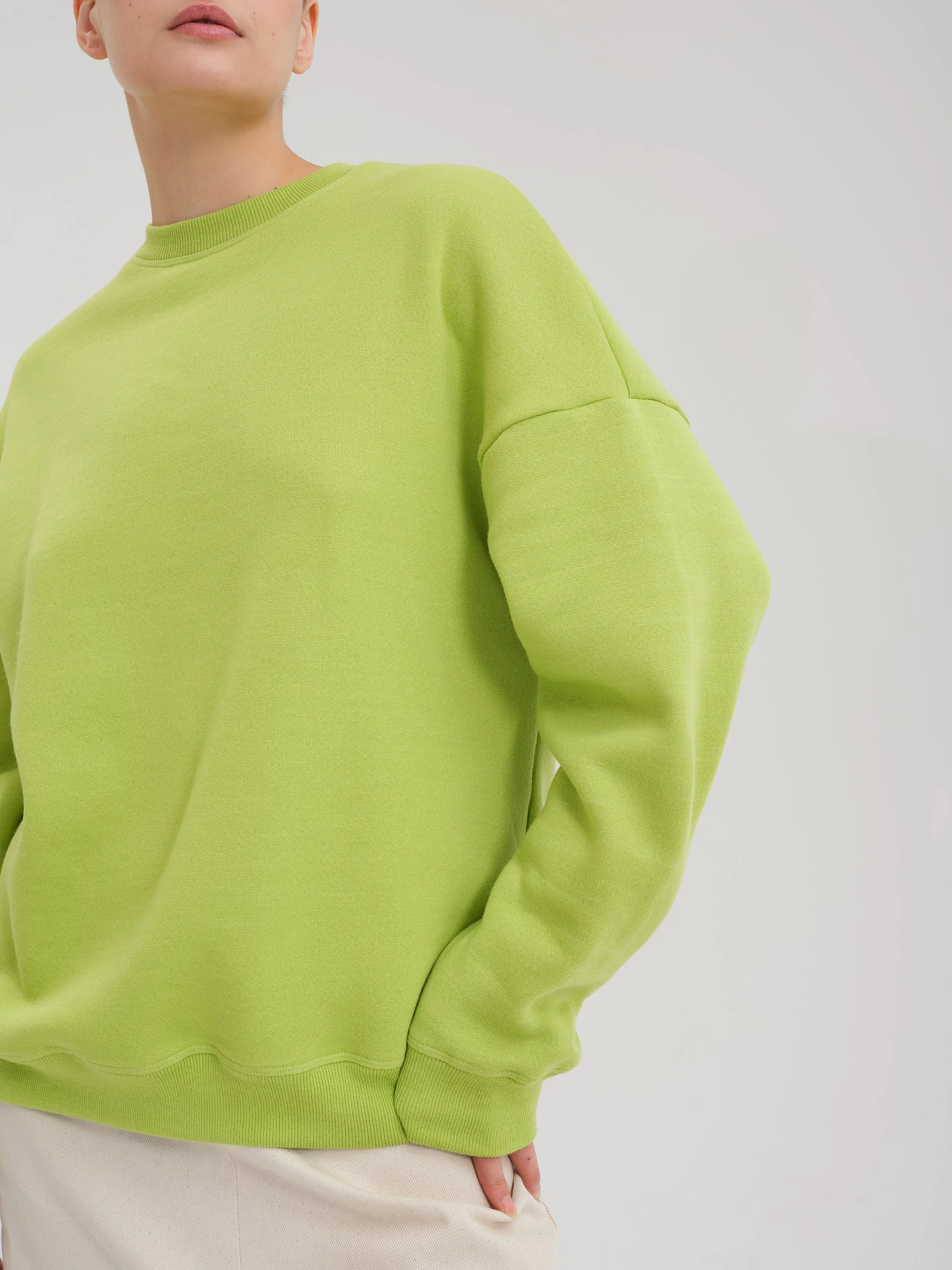 ANEMONE green crew neck