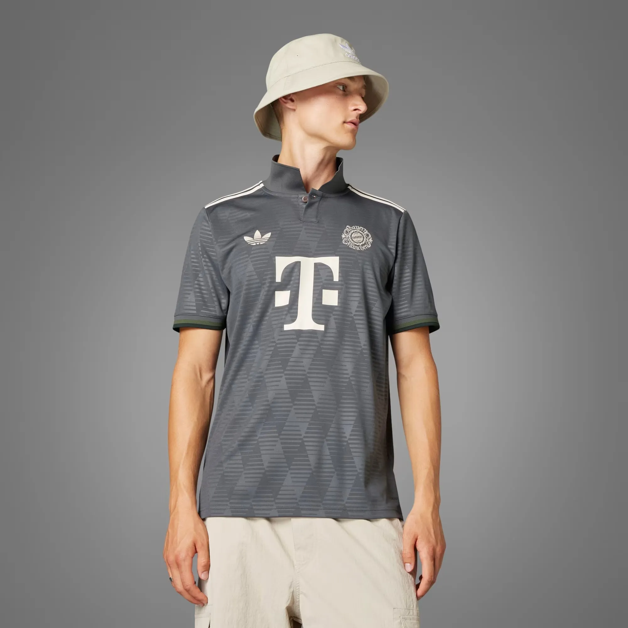 Bayern Munich 24/25 Wiesn Football Shirt