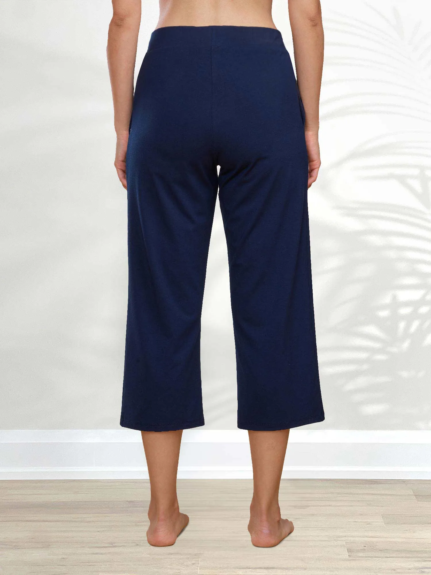 Cassandra pull-on pocket capri pant - FINAL SALE