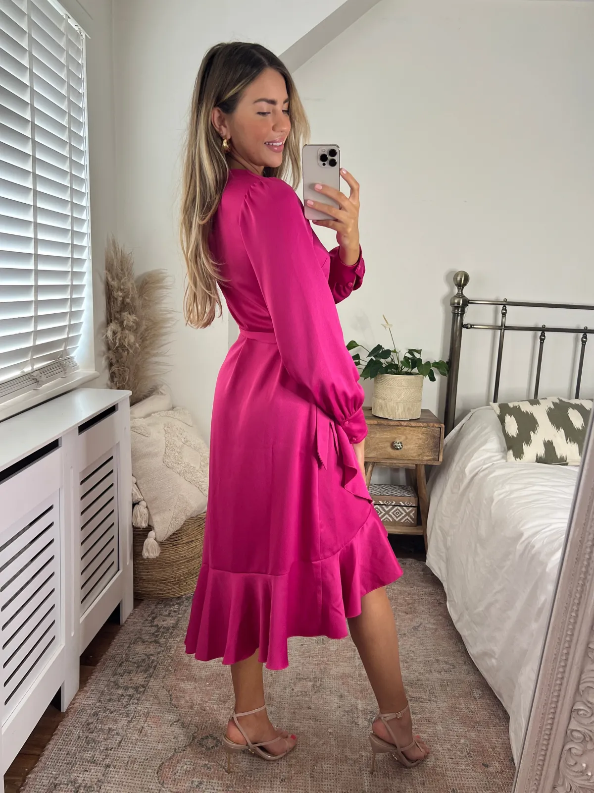 Charlotte Wrap Midi Dress / Pink