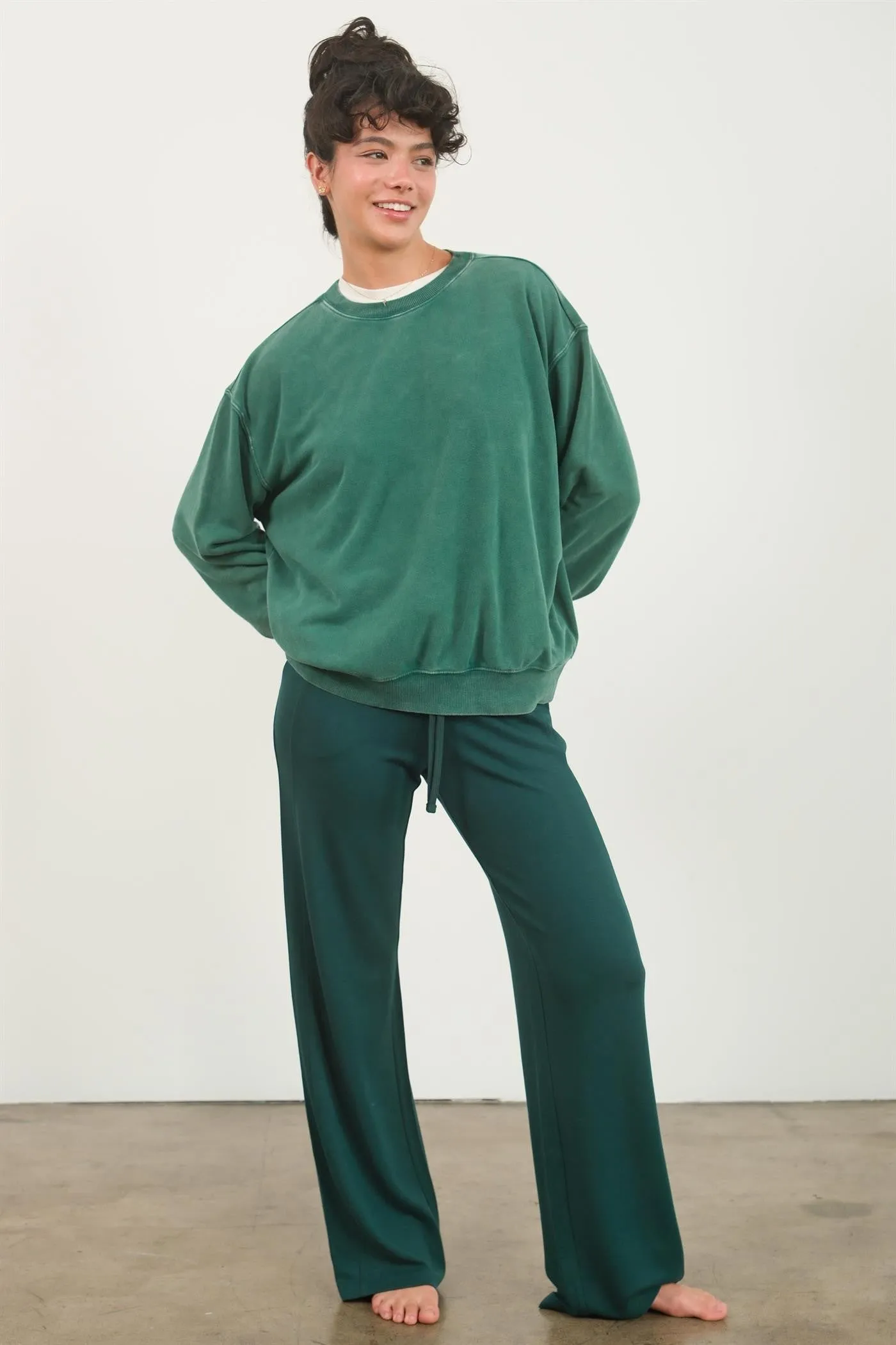 'Easy Days' Sweatshirt - Dark Green