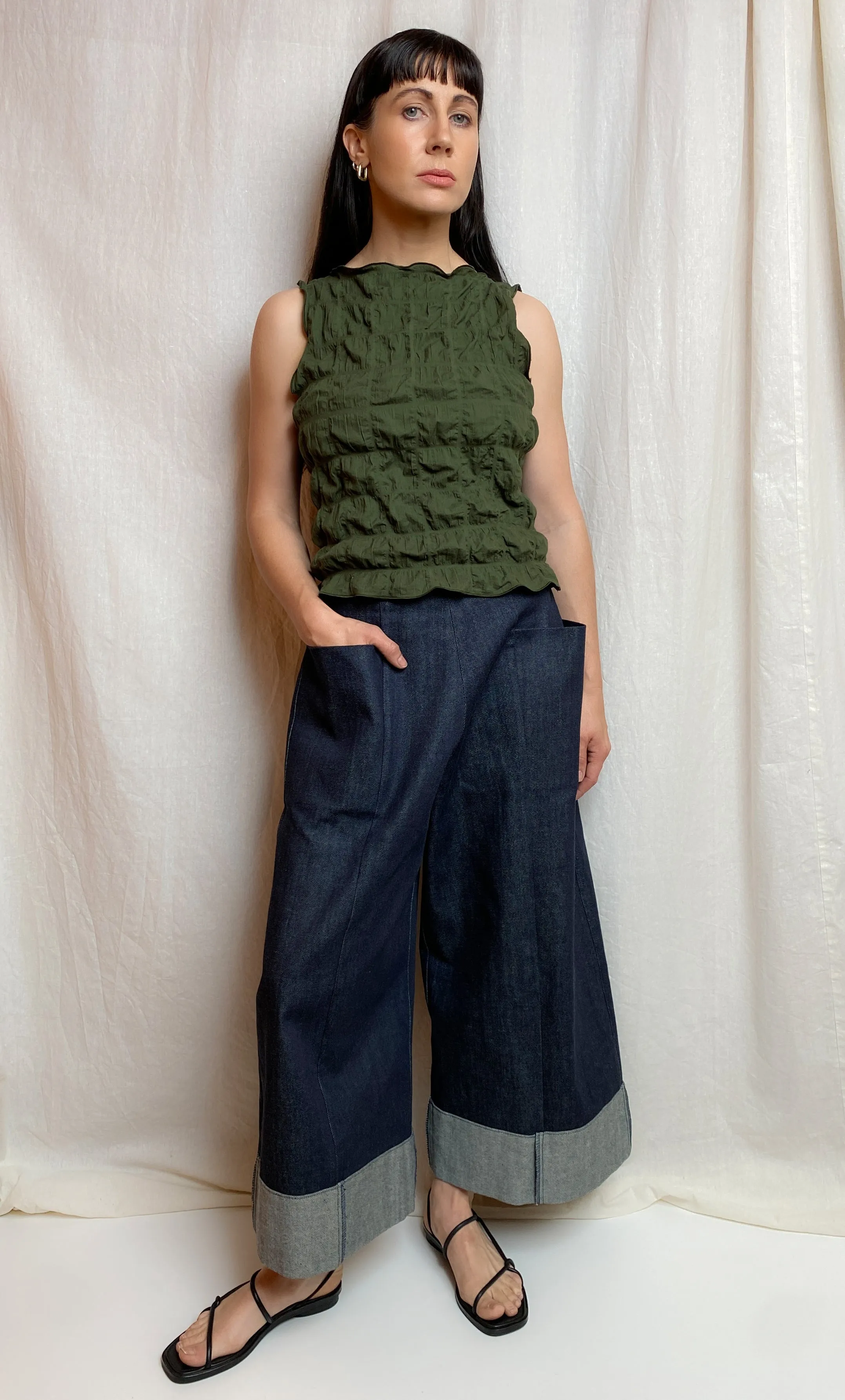 GARDENER'S TANK [ Green Cotton, Sleeveless, Crinkled ]