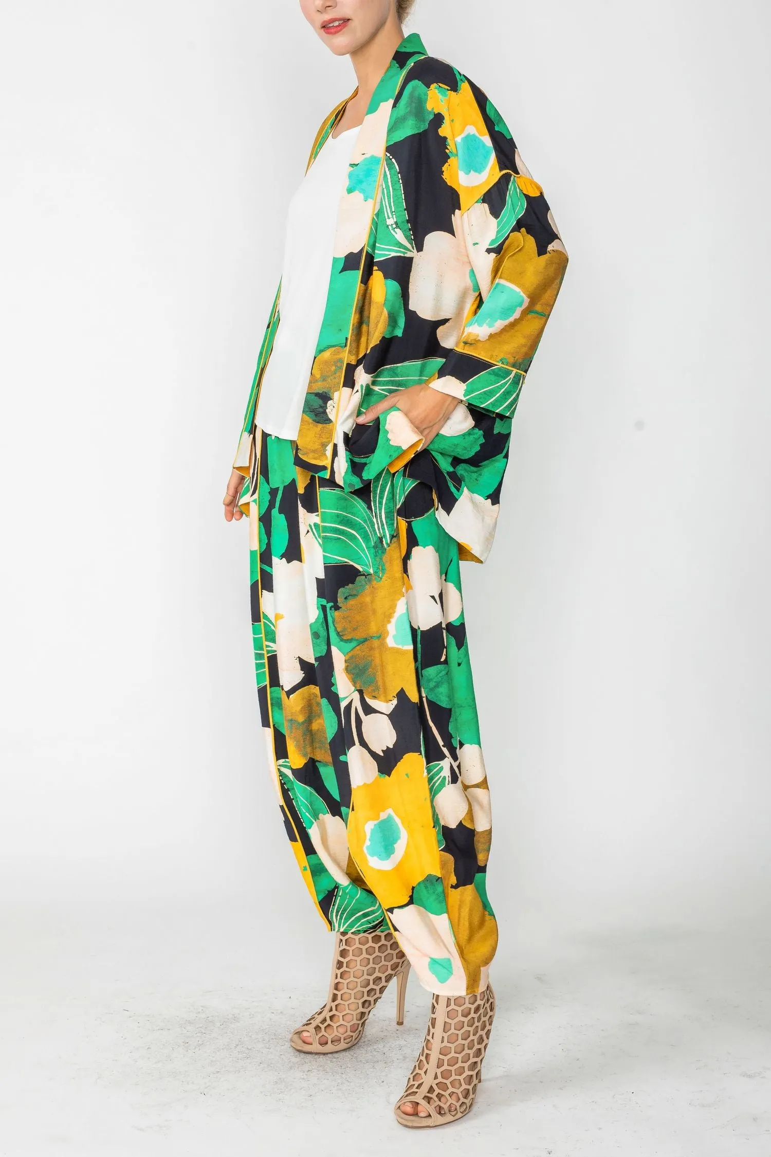 Green Open Front Asymmetrical Kimono