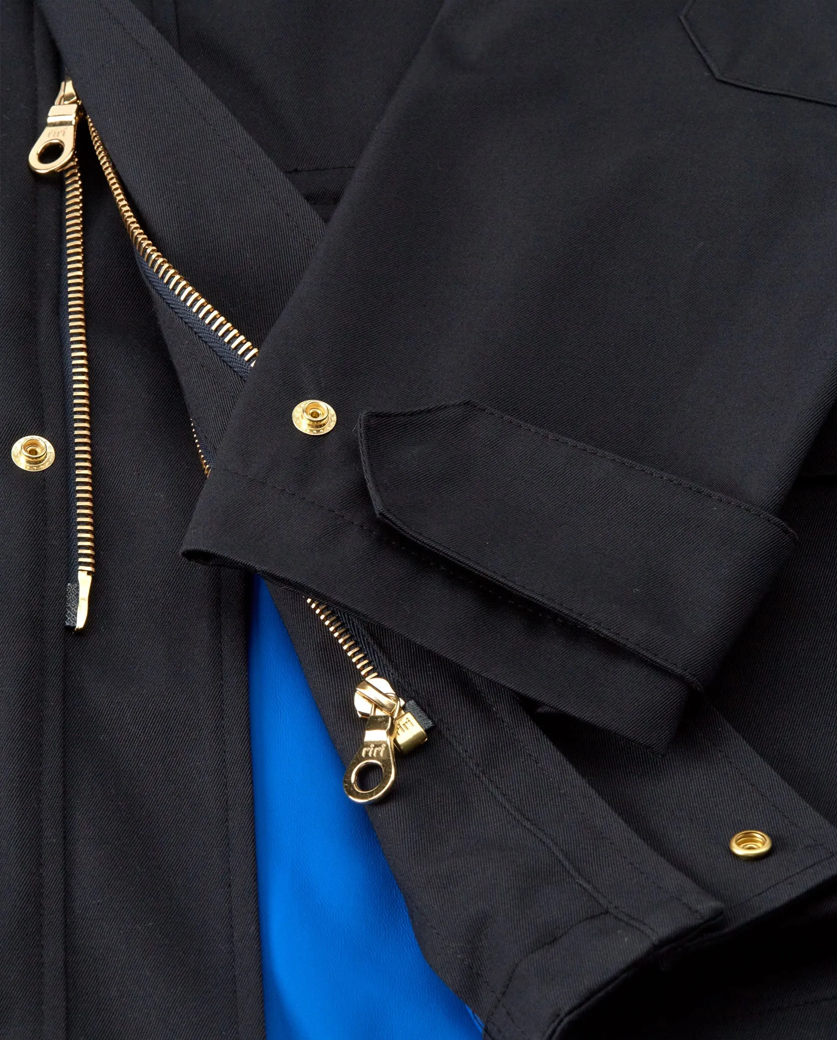 JEFFERSON SHELL JACKET IN NAVY & COBALT