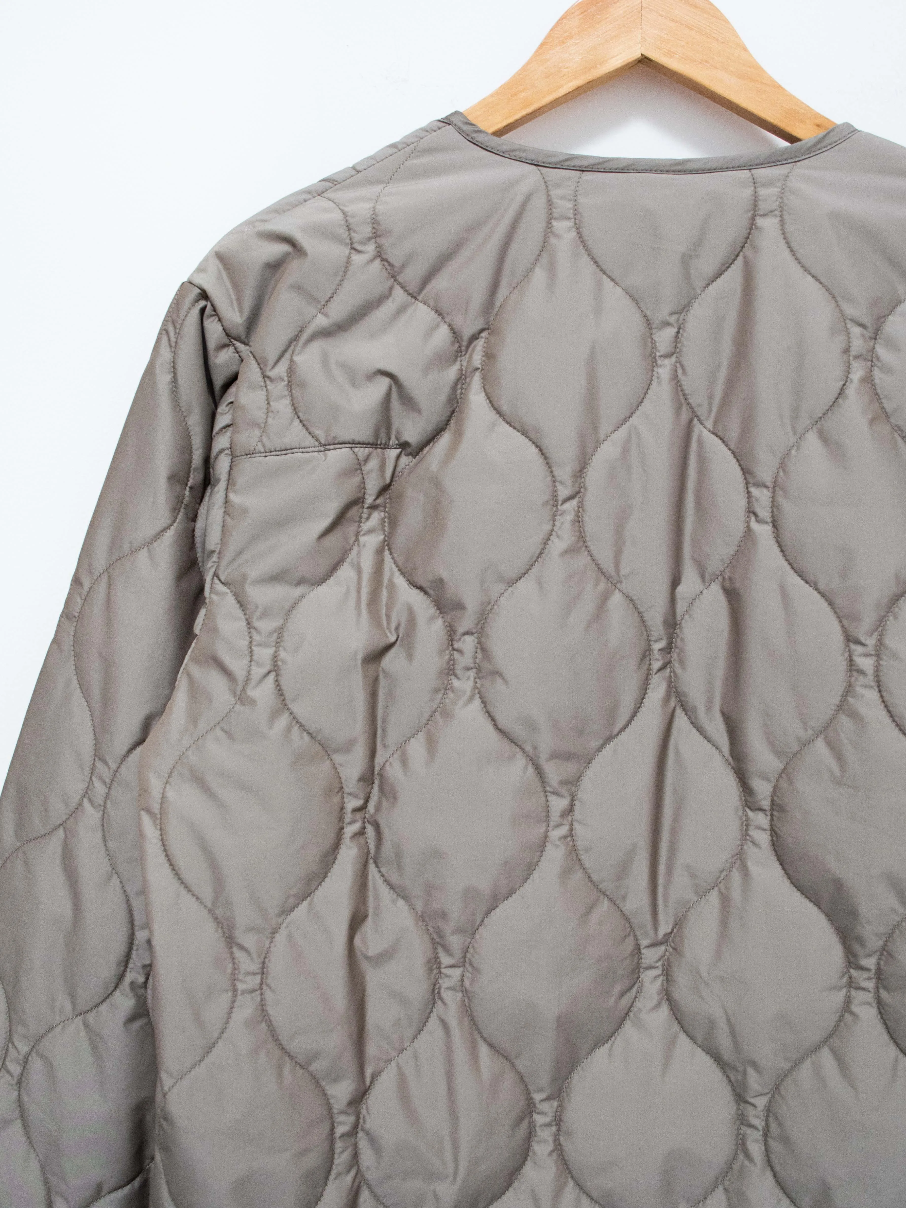 Lightweight Taffeta Quilted Liner Buckle Jacket - Greige