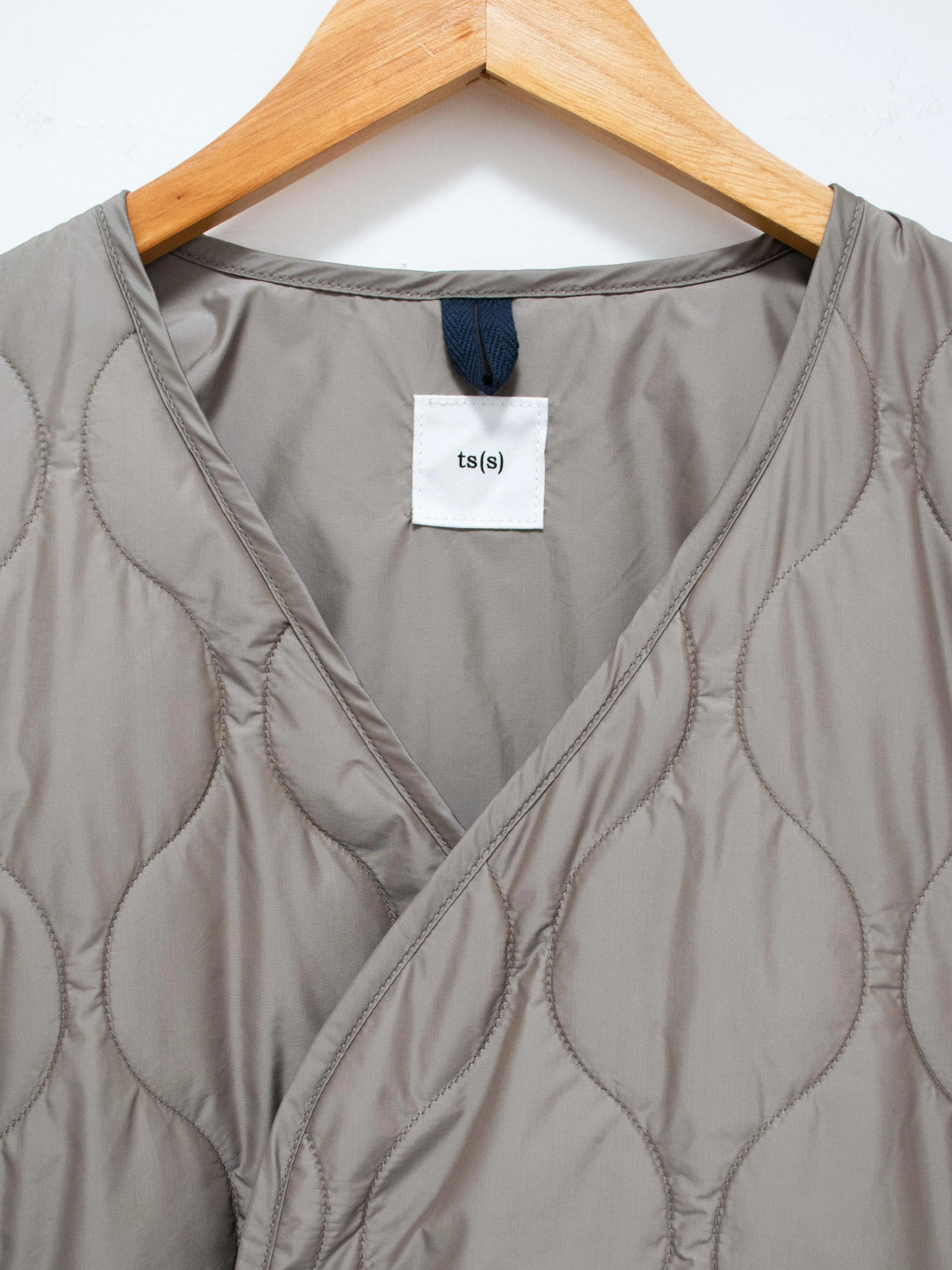 Lightweight Taffeta Quilted Liner Buckle Jacket - Greige