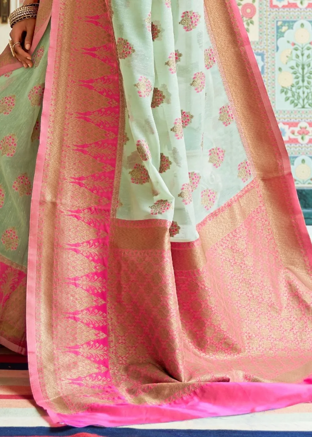 Mint Green Woven Linen Silk Saree with Butti overall