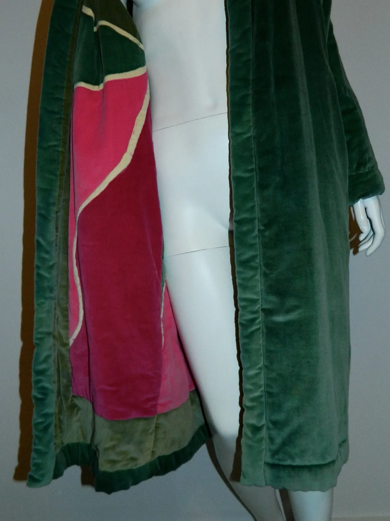 vintage 1970s velvet coat / reversible sleeping bag coat / kimono jacket artist OOAK